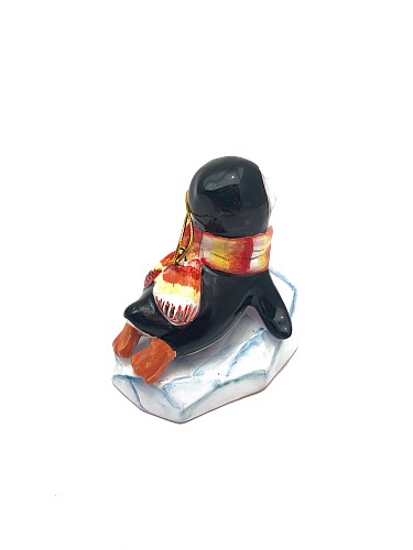 Керамическая ёлочная игрушка 'Пингвинёнок на льдине 2'